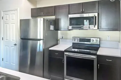 Photo 2 - Updated house in the heart of Anchorage Alaska!