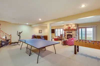Photo 5 - 519C) On the lake | Hot Tub | Pool Table | 10 Beds