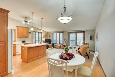 Photo 3 - 519C) On the lake | Hot Tub | Pool Table | 10 Beds