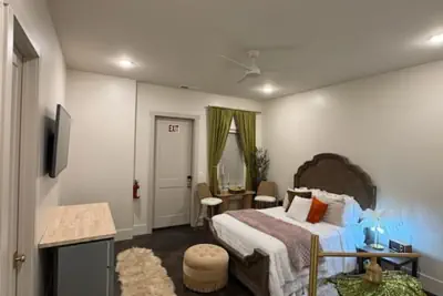 Photo 4 - Cozy 2 bed, 2 bath retreat close to Zion.