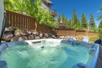 Photo 2 - Luxury Northstar Retreat | Walk to Village & Lifts