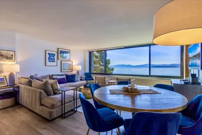 Photo 5 - VIP lakefront condo in Brockway Springs Resort