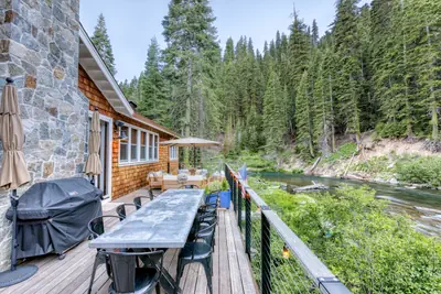 Photo 5 - Truckee River House | Sleeps 10+ | Minutes to Palisades Tahoe