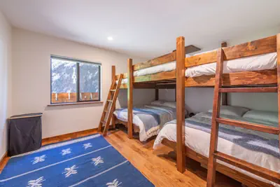 Photo 4 - Tahoe Park for 10 Bunk Room Beach Access Full Remodel