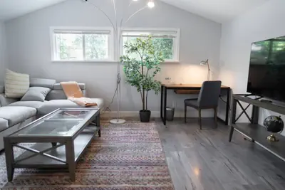 Photo 2 - UPDATED 1BR *HOUSE* in GLENDALE with PRIVATE FENCED YARD (p55)