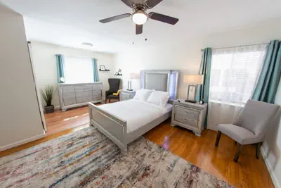 Photo 2 - DISNEYLAND! RENOVATED 3BR FULLERTON HOUSE w/ GARAGE & FENCED YARD p56