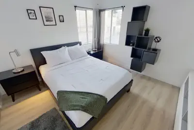 Photo 2 - COZY URBAN RETREAT: NEWLY REMODELED 1BR NOHO APARTMENT w/ FENCED PATIO (p60)
