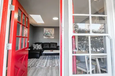 Photo 2 - FANTASTIC RENOVATED 1BR HOME with PRIVATE FENCED PATIO in NOHO ARTS DISTRICT p21