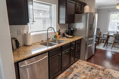 Photo 3 - BEAUTIFULLY UPDATED 3-BEDROOM HOME IN NOHO ARTS DISTRICT (p15)