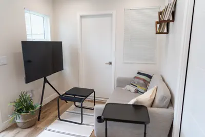 Photo 4 - MODERN FULLY RENOVATED/REMODELED IN 2023 with PRIVATE FENCED PATIO (p62)