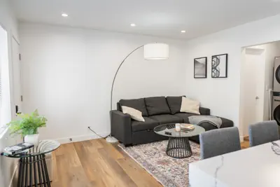 Photo 3 - TOLUCA LAKE MODERN 1BR: FULLY RENOVATED/REMODELED in 2023 w/ EV-CHARGER (p70)