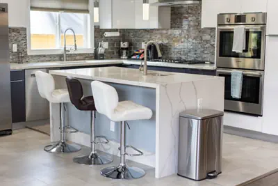 Photo 2 - UPSCALE MODERN 4BR TORRANCE HOUSE BUILT 2018 w/ GARAGE, FENCED YARD/PATIO (p79)