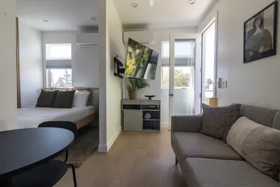 Photo 3 - Built 2024 Scandinavian-Style Studio with DECK p82
