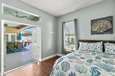 Photo 3 - Sea LaVie - 5BR Family Retreat with Pool, Lanai, Bikes & Games