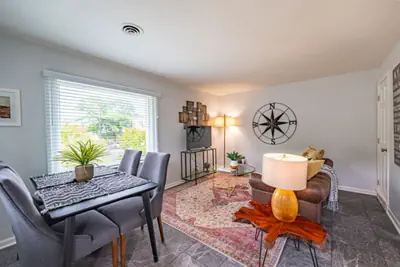 Photo 2 - Clintonville's Coziest Loft!