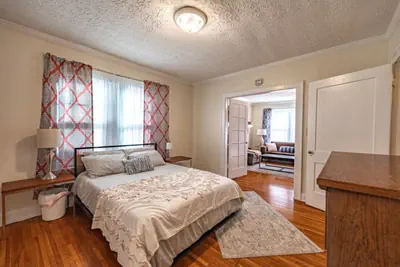 Photo 2 - Cozy Oasis-Tulane Spacious 1BR