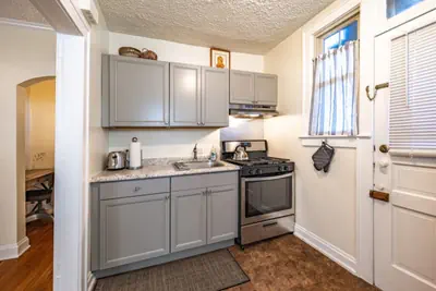 Photo 3 - Cozy Oasis-Tulane Spacious 1BR