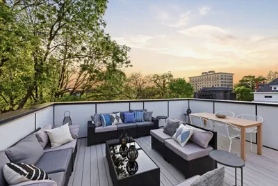 Photo 4 - Linwood House | Rooftop, Hot Tub, Sleeps 15 |