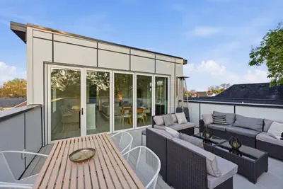 Photo 5 - Linwood House | Rooftop, Hot Tub, Sleeps 15 |