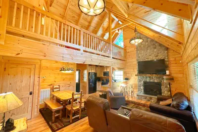 Photo 4 - Emmy Bears Cabin