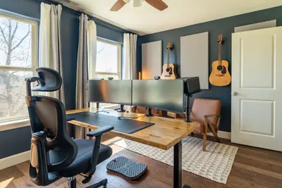 Photo 3 - Movie Theater, Office, Pets! - Stunning Bend Home