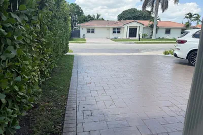 Photo 4 - Private Miami Bungalow | FIU + Free Parking