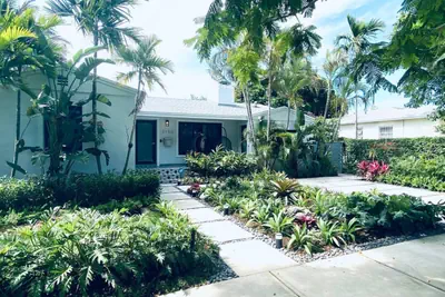 Photo 4 - Lush 3BR/2BA Miami Villa w/Pool & Tropical Garden