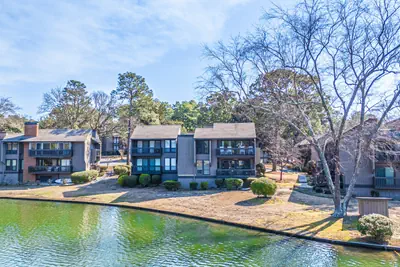 Photo 2 - Pinehurst Lakefront Condo: Ground Floor Condo