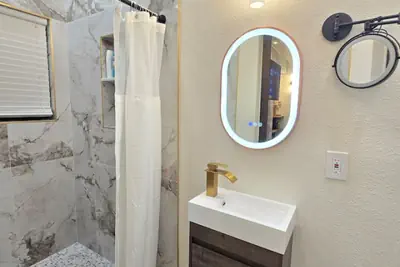 Photo 4 - Orlando Downtown 3Bbd Near Arts Center | Sleeps 13