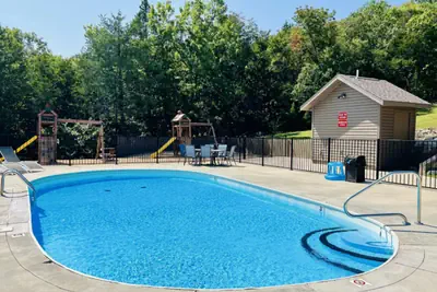Photo 5 - Luxury Condo With Boat Slip 3 minutes to SDC