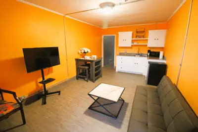 Photo 2 - The Catherine at 1611 Residences