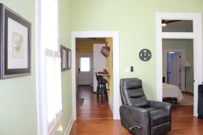 Photo 4 - Super Cute 2BR