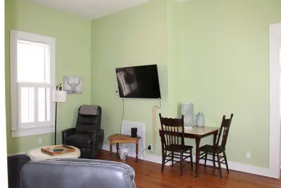 Photo 3 - Super Cute 2BR