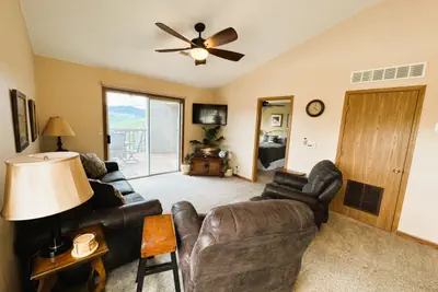 Photo 5 - Branson condo near Silver Dollar City