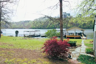 Photo 3 - Jax's Lake House