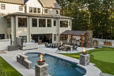 Photo 2 - Luxury home in Eureka Springs