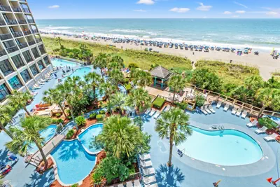 Photo 4 - Beach Cove Resort 1516