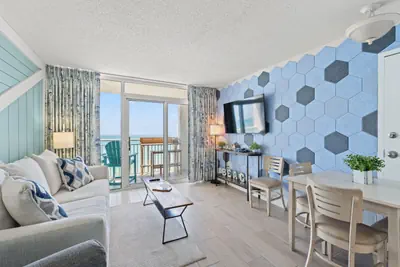 Photo 5 - Camelot By The Sea Resort 1505