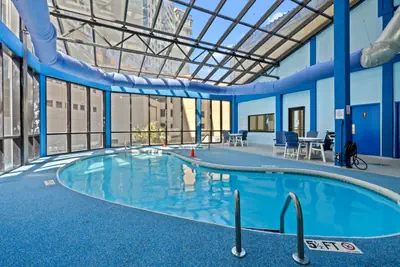 Photo 5 - Beach Cove Resort 423