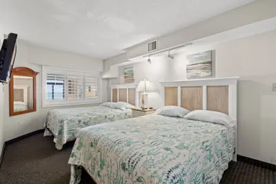 Photo 2 - Beach Cove Resort 417