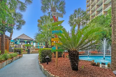 Photo 2 - Beach Cove Resort 624
