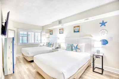 Photo 2 - Beach Cove Resort 1211