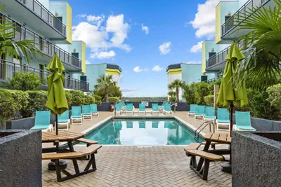 Photo 3 - Monterey Bay Suites Resort 523