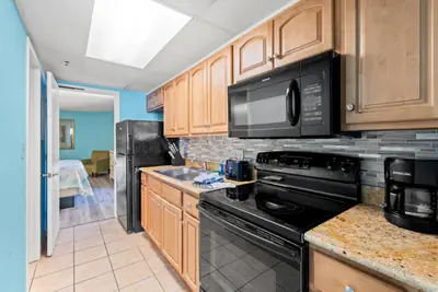 Photo 5 - Compass Cove Resort 1052