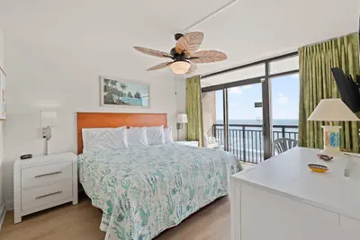 Photo 3 - Beach Cove Resort 1005