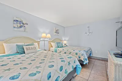 Photo 3 - Camelot By The Sea Resort 802