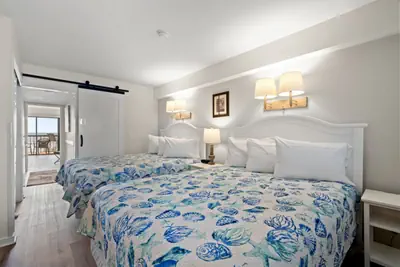 Photo 4 - Savoy at Grande Cayman Unit 102