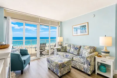 Photo 3 - Bay Watch Resort 502