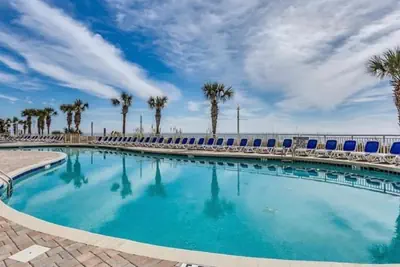 Photo 4 - Bay Watch Resort 502