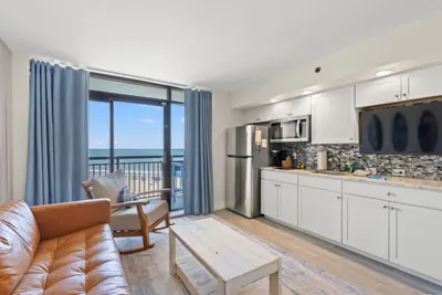 Photo 4 - Beach Cove Resort 522